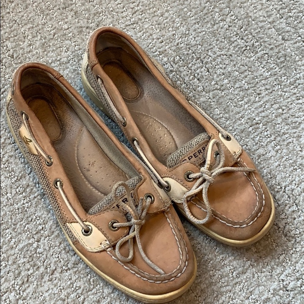 Sperrys boat shoes